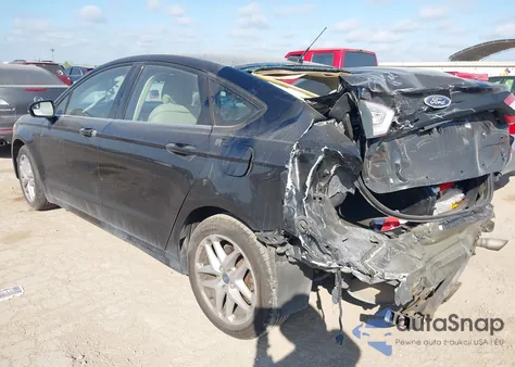 2013 Ford Fusion Se z USA, uszkodzony, nr VIN 3FA6P0HR0DR256854